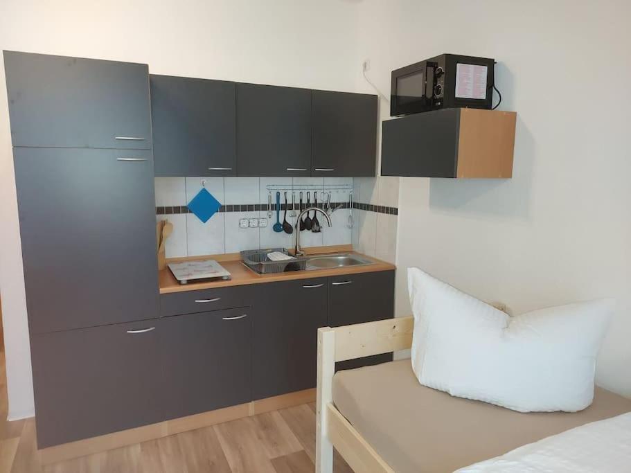 City Pension Senftenberg / Apartment Nr.1 Екстер'єр фото