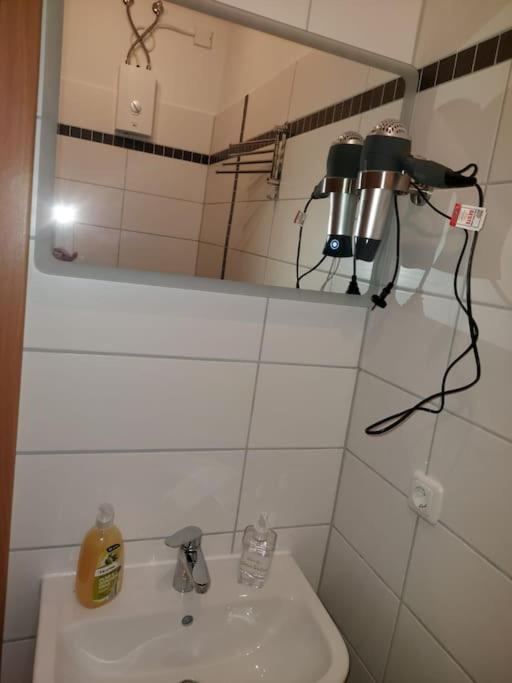 City Pension Senftenberg / Apartment Nr.1 Екстер'єр фото